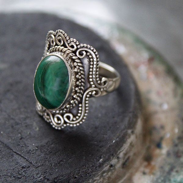 Indian silver and malachite ring by Pankaj Indian online jewelry shop