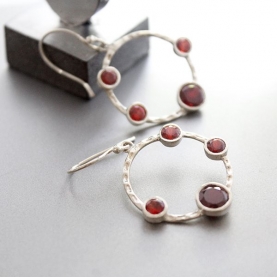 Indian silver and garnet gemstones earrings