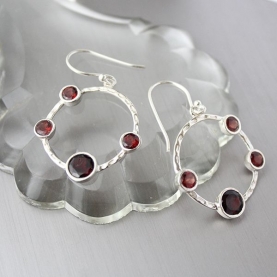 Indian silver and garnet gemstones earrings