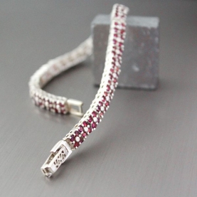 Indian silver and garnet stones bracelet