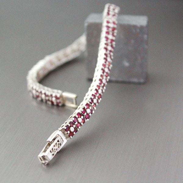 Indian silver and garnet stones bracelet