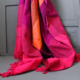 Indian sofa or bed cover cotton pink