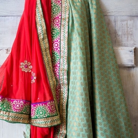 Jupe indienne Lehenga complet rouge et vert