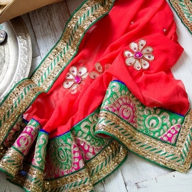 Indian skirt Lehenga with Chuni red and green