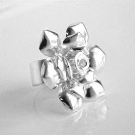 Indian silver ring Rose T57