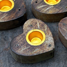 Bougeoir indien artisanal en bois