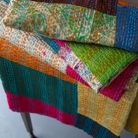 Indian handicraft patchwork bed cover Kantha