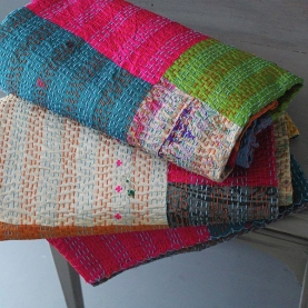 Couvre-lit indien patchwork en soie