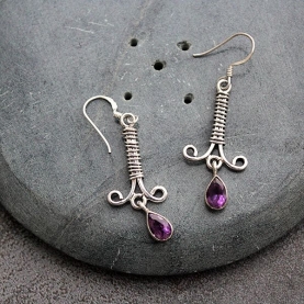 Indian silver and amethyst cutstones earrings