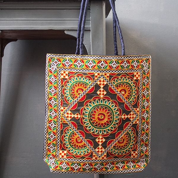 Cotton Ladies Lucknowi Embroidered Indian Handmade Designer Bags at Rs 150  in Mumbai