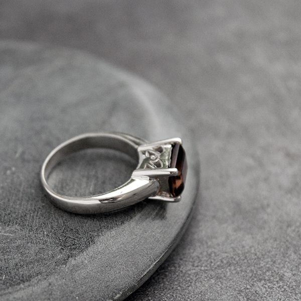 Bague En Argent Avec Zircons - Taille 51, Style Fiançailles, Poinçonnée, Occasion