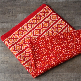 Nappe indienne en coton imprimée Dabu rouge