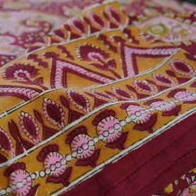 Indian printed bedsheet + pillow Maroon and pink
