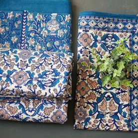 Drap de lit indien avec taies d'oreiller bleu et blanc