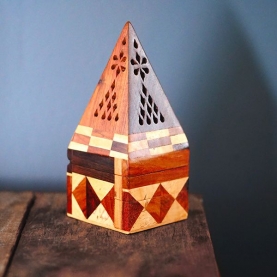 Incense box for Agarbatti Temple L7