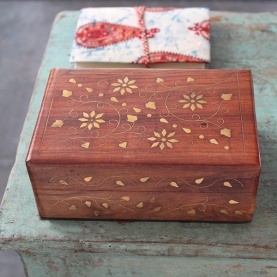 Boîte à bijoux indienne artisanale