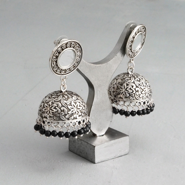 Boucles d'oreilles indiennes Jhumki longues noir