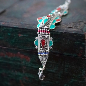 Indian stones and metal antique bracelet