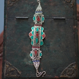 Indian stones and metal antique bracelet