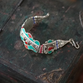 Indian stones and metal antique bracelet