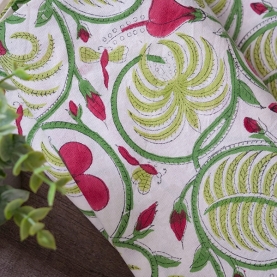 Indian handicraft printed table cover green and red