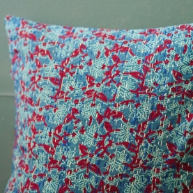 Indian cushion cover Kantha blue L40