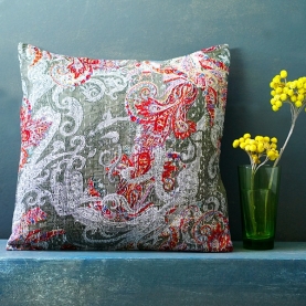 Housse de coussin indienne Kantha gris L40