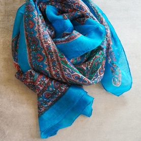 Foulard indien en soie carré bleu et rose