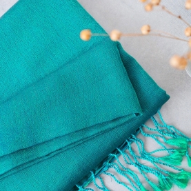 Nepalese handcrafted scarf Chakra green