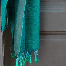 Nepalese handcrafted scarf Chakra green