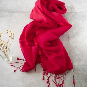 Nepalese handcrafted scarf Chakra red