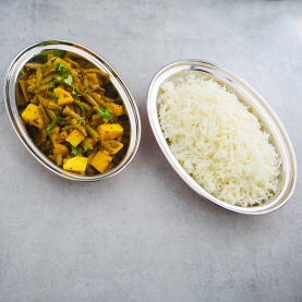 Plat indien à service en cuivre