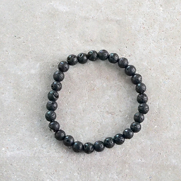 Bracelet pierres de lave noire