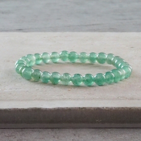 Bracelet with aventurine stones