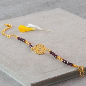 Bracelet avec pierres Grenat