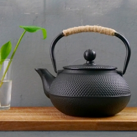 Tetsubin teapot Cast iron black 600ml