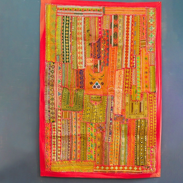 Tenture Murale patchwork de tissus recyclés indiens 0.6x0.80m