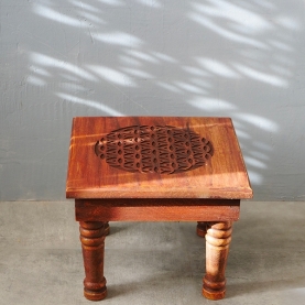 Table d'appoint indienne en bois Fleur de vie