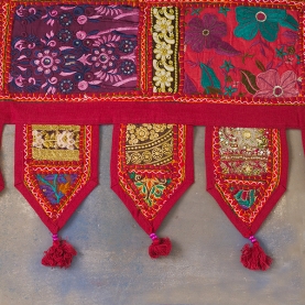 Toran décoration indienne pour porte Patchwork bordeaux
