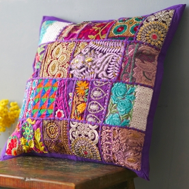 Housse de coussin indienne patchwork violet L42