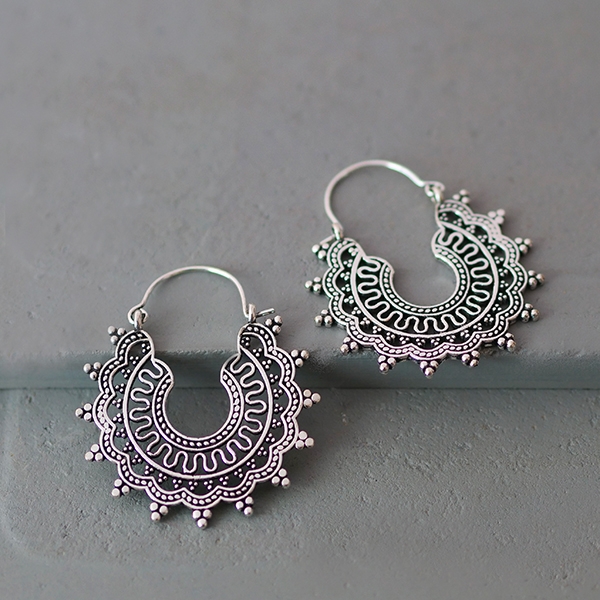 Boucles D'oreilles Longues Indiennes Bollywood - Style Devdas - Rouges Et Or