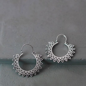 Boucles d'oreilles indiennes ethniques métal argenté