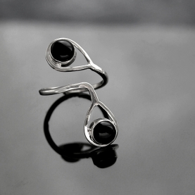 Silver ring with 2 black onyx stones
