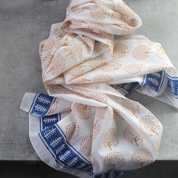 Etole indienne en pur coton imprimé Dupatta dorée
