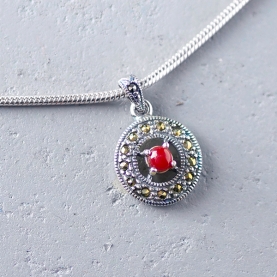 Carnelian and marcasite stones Indian silver pendant
