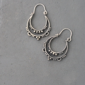 Boucles d'oreilles indiennes ethniques