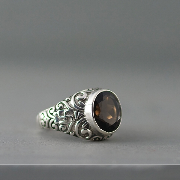 Indian silver and smokey topaze stone ring