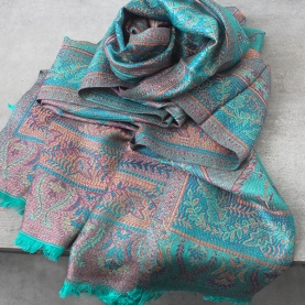 Indian scarf flowers design