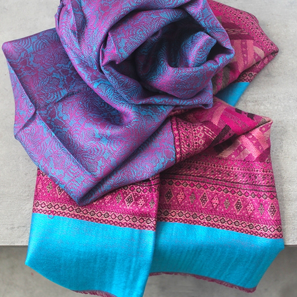 Indian Jamawar cotton scarf blue and pink