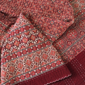 Couvre-lit indien Kantha artisanal bordeaux et beige